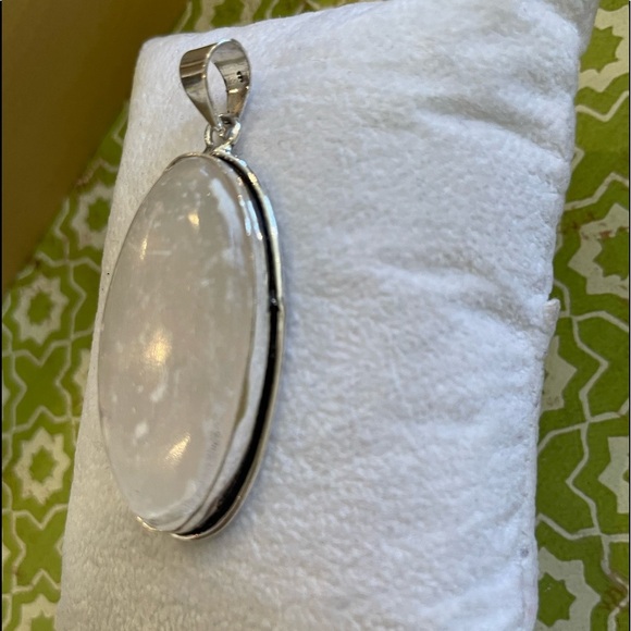 Natural Raw Selenite Oval Pendant 925 Sterling Silver Plated - Picture 2 of 5